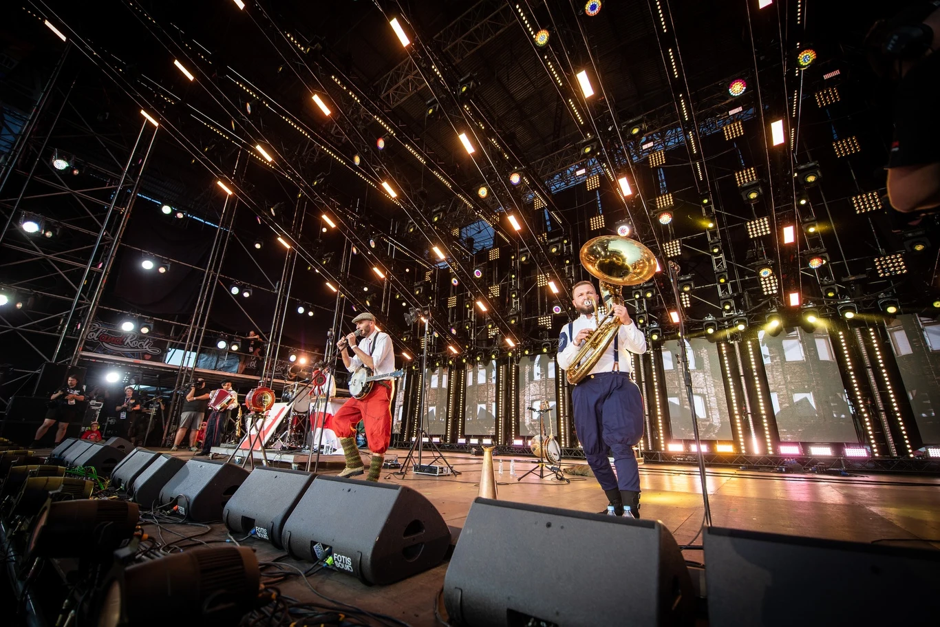 Zespół Hańba! na scenie Pol'and'Rock Festival 2021