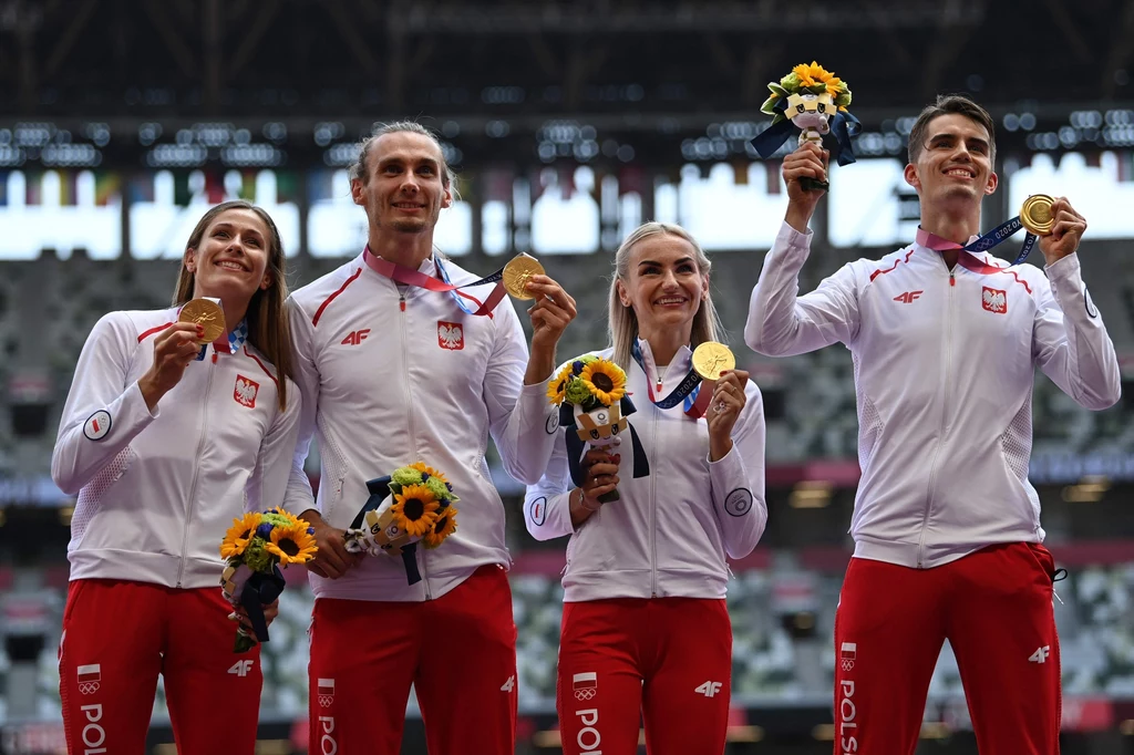Od lewej: Natalia Kaczmarek, Karol Zalewski, Justyna Święty-Ersetic, Kajetan Duszyński Od lewej: Natalia Kaczmarek, Karol Zalewski, Justyna Święty-Ersetic, Kajetan Duszyński