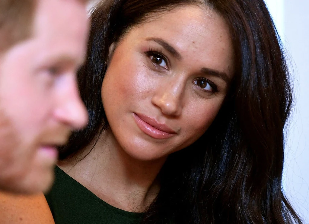 Meghan Markle nagrała film z okazji urodzin. Jej występ przyćmił Harry. To on okazał się gwiazdą 