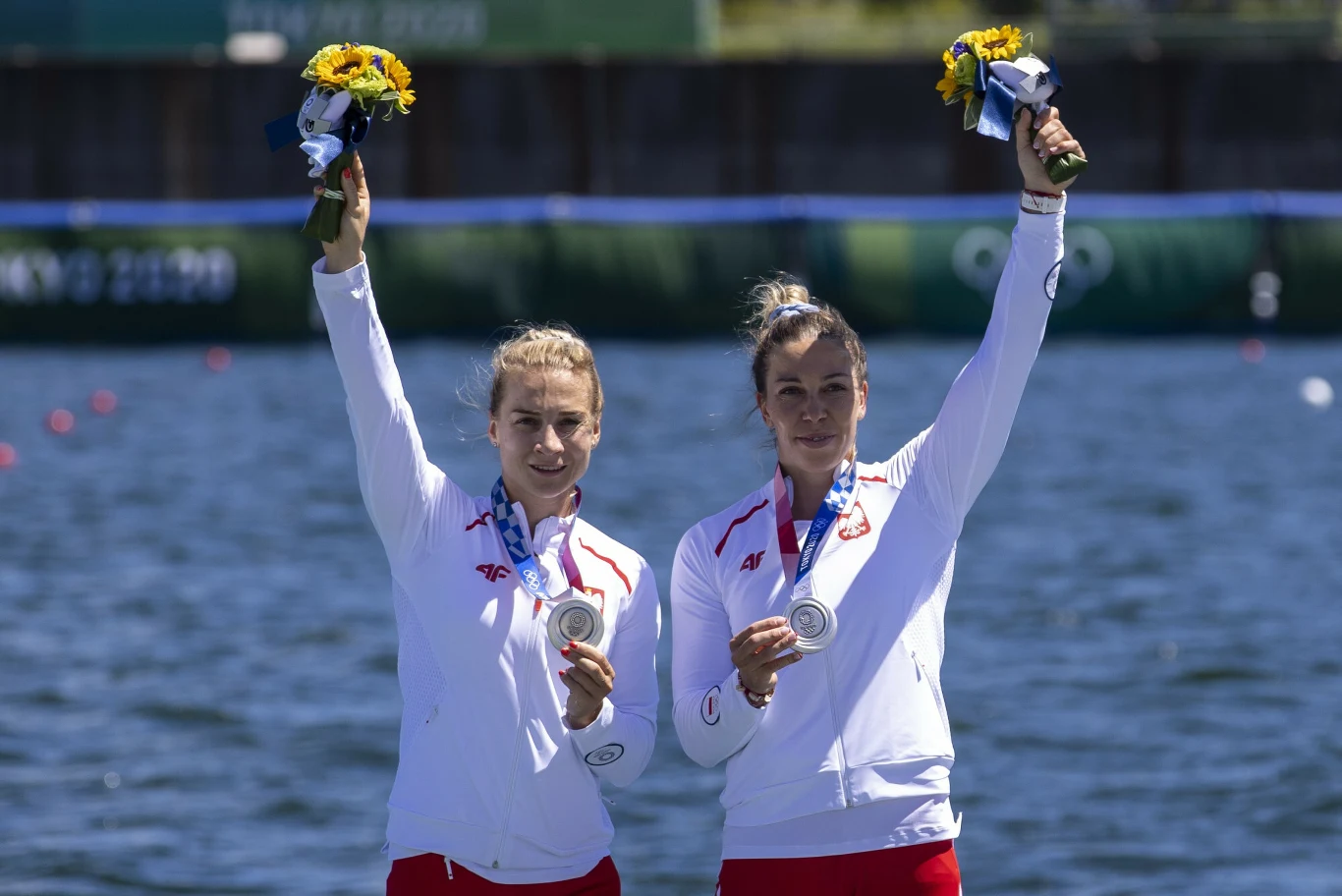 Karolina Naja i Anna Puławska