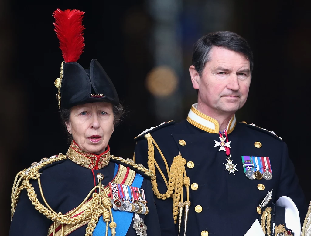 Księżniczka Anna  podczas swoich 70. urodzin została awansowana na stopień generała British Army oraz marszałka Royal Air Force 