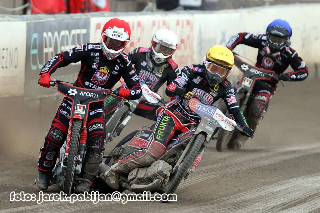 Od lewej: Oskar Fajfer, Daniel Kaczmarek, Patrick Hansen i Mikołaj Czapla Od lewej: Oskar Fajfer, Daniel Kaczmarek, Patrick Hansen i Mikołaj Czapla