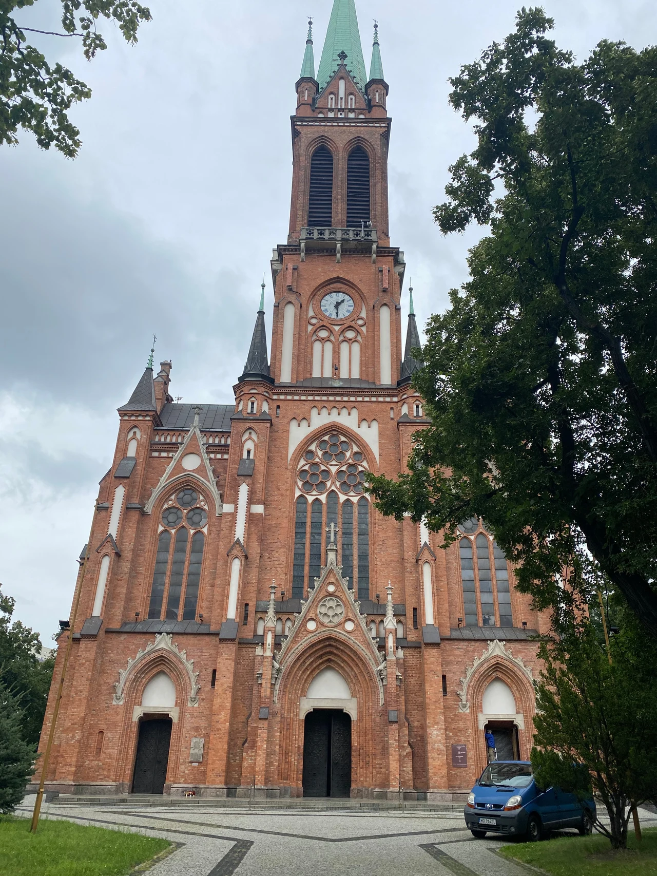 Opozda/Królikowski