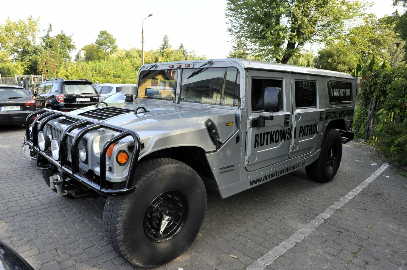 Hummer H1 był co prawda autem "służbowym", ale Rutkowski jeździł nim też prywatnie