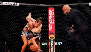 Karolina Kowalkiewicz (z lewej) i Jessica Penne