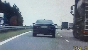 Kierowca pędził 250 km/h