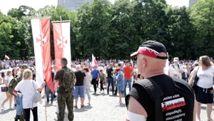 Uczestnicy protestu "Marsz Wolności" w Katowicach