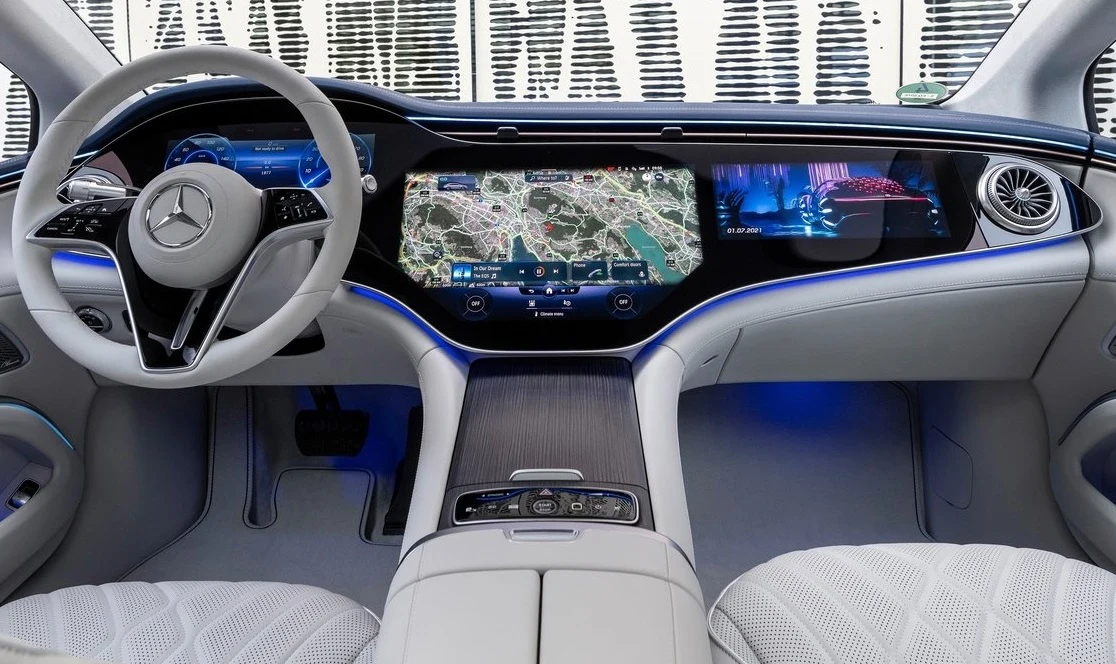 Mercedes EQS
