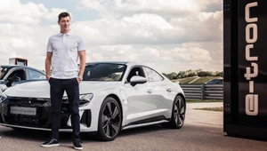 Robert Lewandowski i Audi e-tron GT