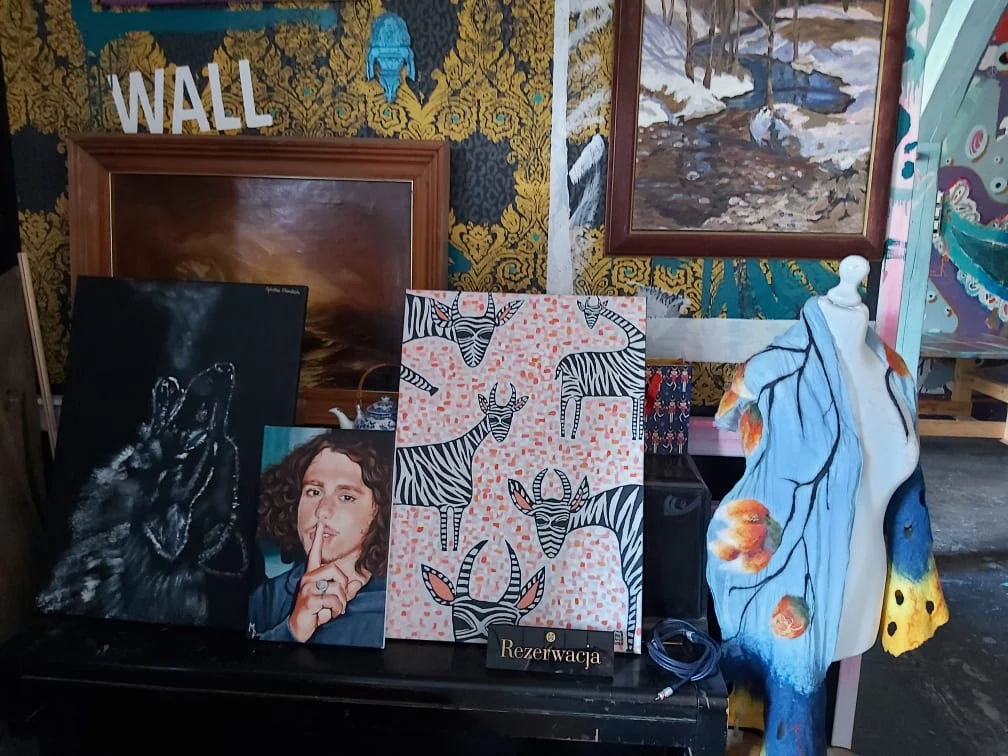 Można przywieść z Warmii artystyczną pamiątkę Można przywieść z Warmii artystyczną pamiątkę