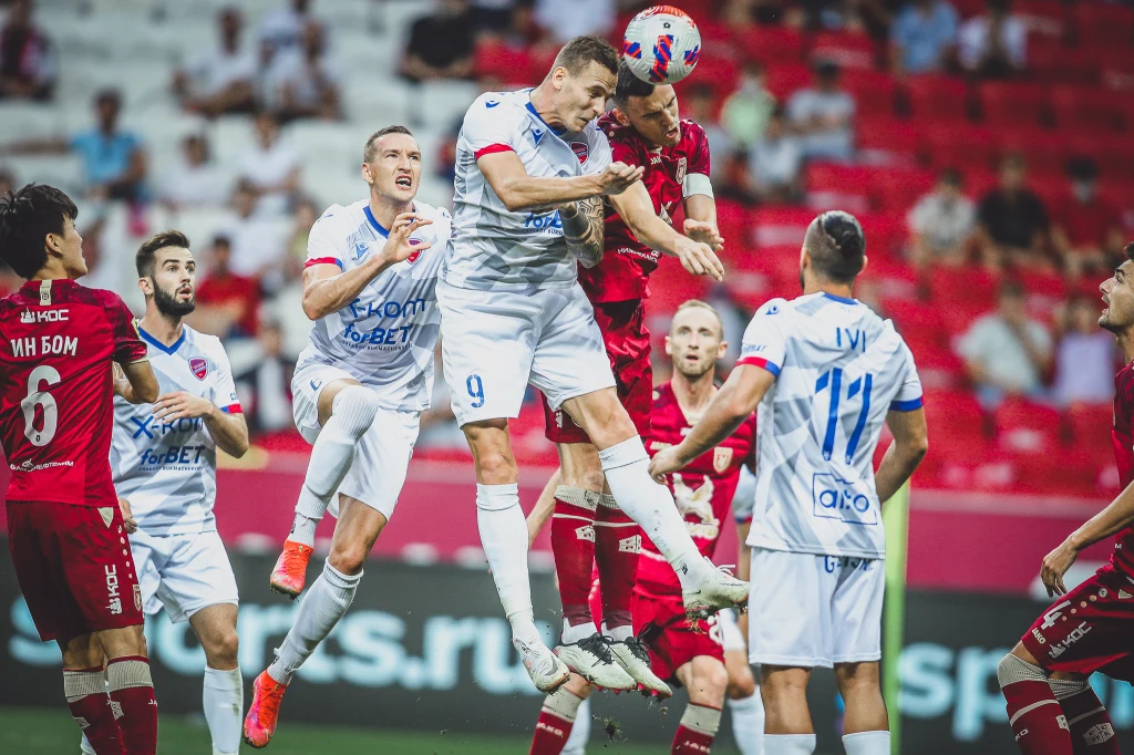 Raków Częstochowa postawił się Rubinowi Kazań. W powietrzy z nr 9 Sebastian Musiolik Raków Częstochowa postawił się Rubinowi Kazań. W powietrzy z nr 9 Sebastian Musiolik