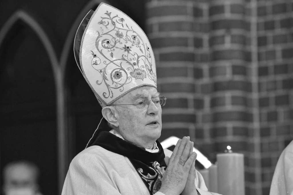 Nie żyje abp Henryk Hoser Nie żyje abp Henryk Hoser