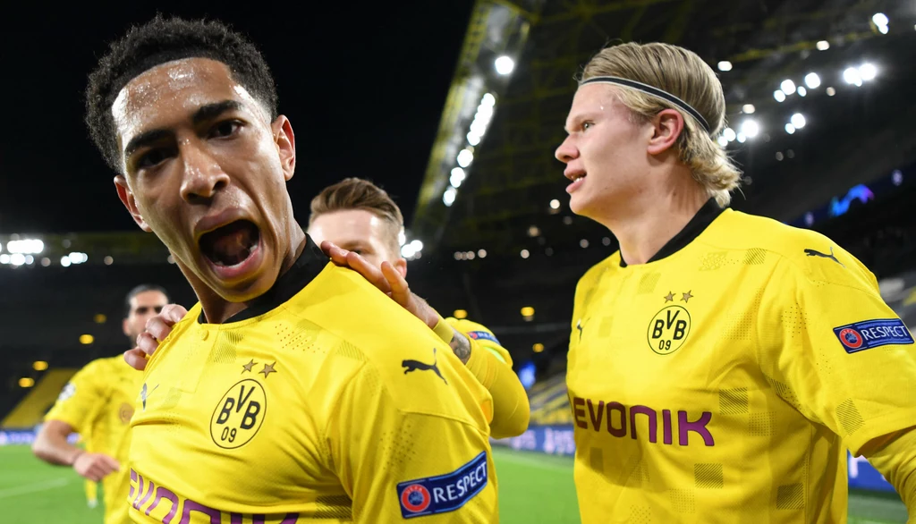 Jude Bellingham (z lewej) zachwycał w Bundeslidze. Czy podobnie zachwyciłby w Premier League? Jude Bellingham (z lewej) zachwycał w Bundeslidze. Czy podobnie zachwyciłby w Premier League?