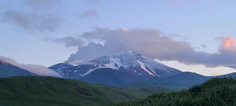 Jednoczesny wybuch aż trzech wulkanów jest rzadkością, ale do takich zdarzeń już dochodziło na Alasce 