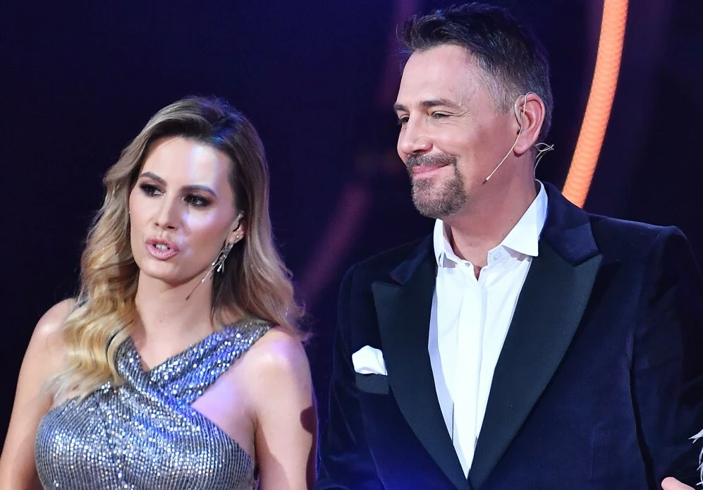 Agnieszka Hyży z powodzeniem prowadzi uwielbiane przez Polaków programy rozrywkowe w telewizji Polsat! Teraz szykuje się jej czas odpoczynku i celebrowania szczęśliwych chwil macierzyństwa! Agnieszka Hyży z powodzeniem prowadzi uwielbiane przez Polaków programy rozrywkowe w telewizji Polsat! Teraz szykuje się jej czas odpoczynku i celebrowania szczęśliwych chwil macierzyństwa!