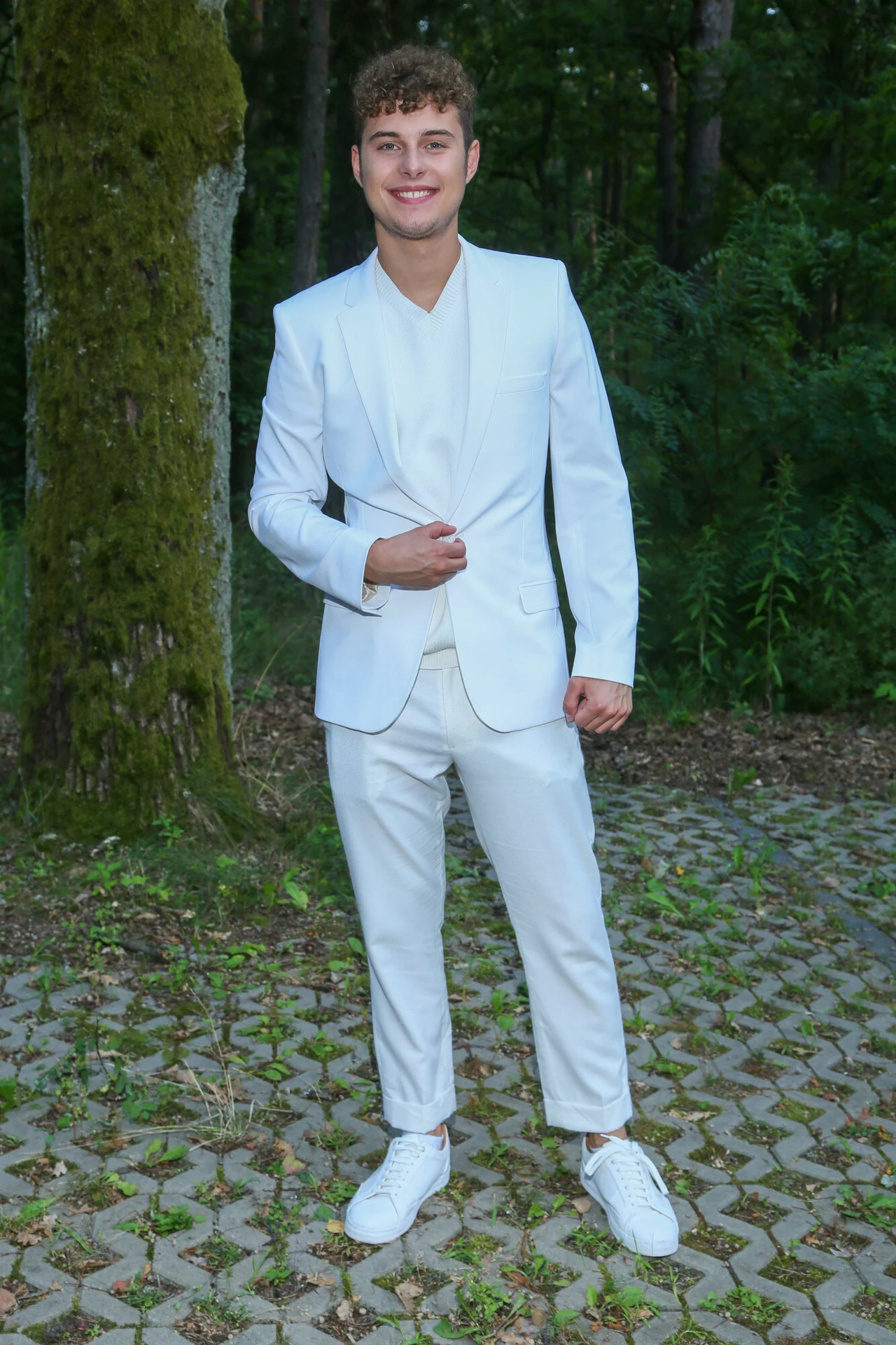 Adam Zdrójkowski - "Twoja Twarz Brzmi Znajomo" Adam Zdrójkowski - "Twoja Twarz Brzmi Znajomo"