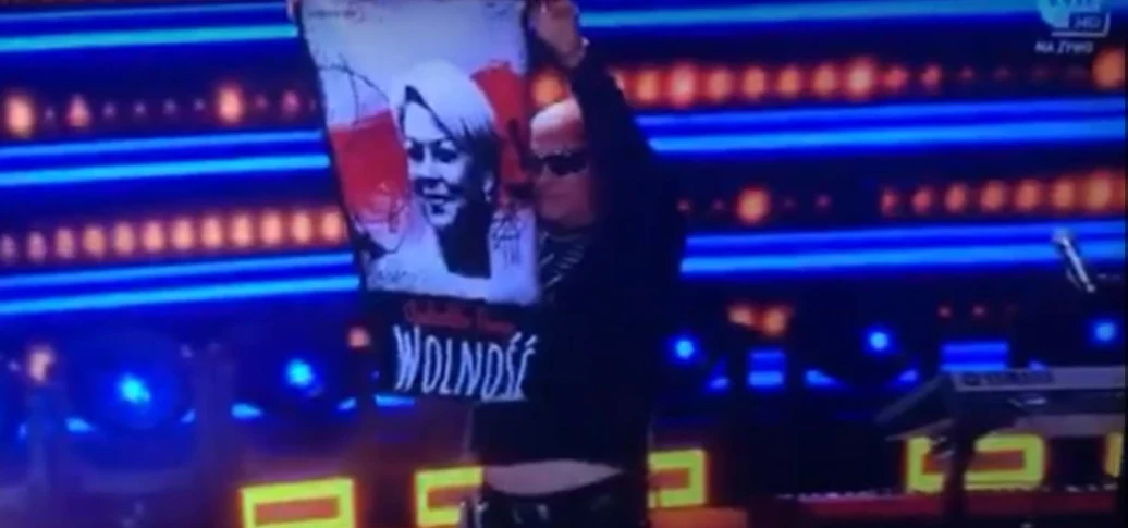 Fot. Kadr z koncertu "Lombard" w trakcie Sopot Hit of the Hit Festiwal 2021 (TVN) Fot. Kadr z koncertu "Lombard" w trakcie Sopot Hit of the Hit Festiwal 2021 (TVN)