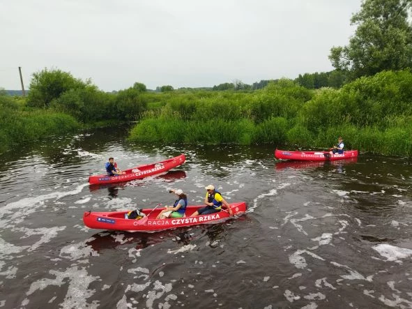 Aktywiści postawili sobie za cel posprzątanie w wakacje 30 polskich rzek