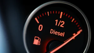 Koniec "cudów" przy dystrybutorach? Ceny paliw już nie będą spadać - przygotujmy się raczej na wzrosty. Zdj. ilustracyjne