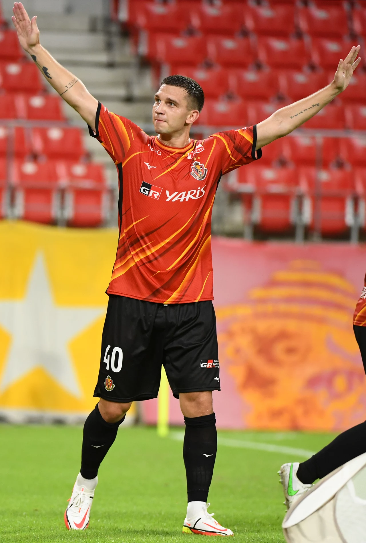 Jakub Świerczok Jakub Świerczok