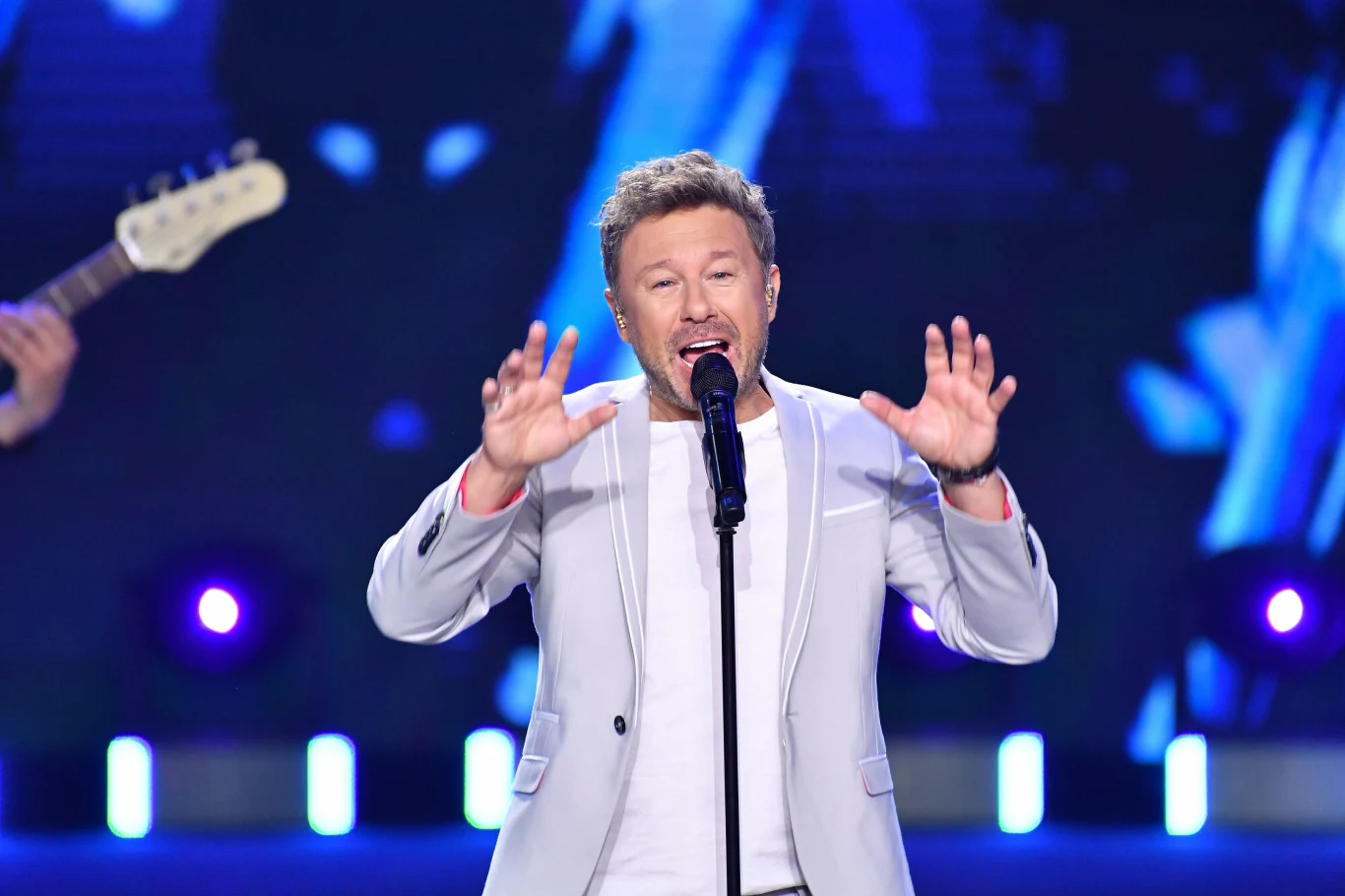 Andrzej Piaseczny Andrzej Piaseczny