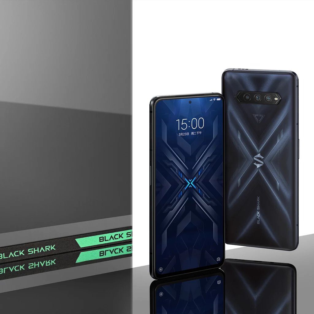Black Shark to smartfon przeznaczony dla graczy. Połączenie opracowanego przez markę gamepada z systemem akcesoriów zapewnia graczom wyjątkowe wrażenia podczas gry. Black Shark to smartfon przeznaczony dla graczy. Połączenie opracowanego przez markę gamepada z systemem akcesoriów zapewnia graczom wyjątkowe wrażenia podczas gry.