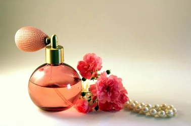 Rossmann oferuje duże promocje na perfumy!