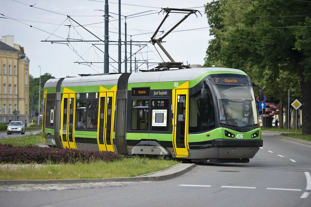 Kierowcy często gubią się na widok tramwaju...