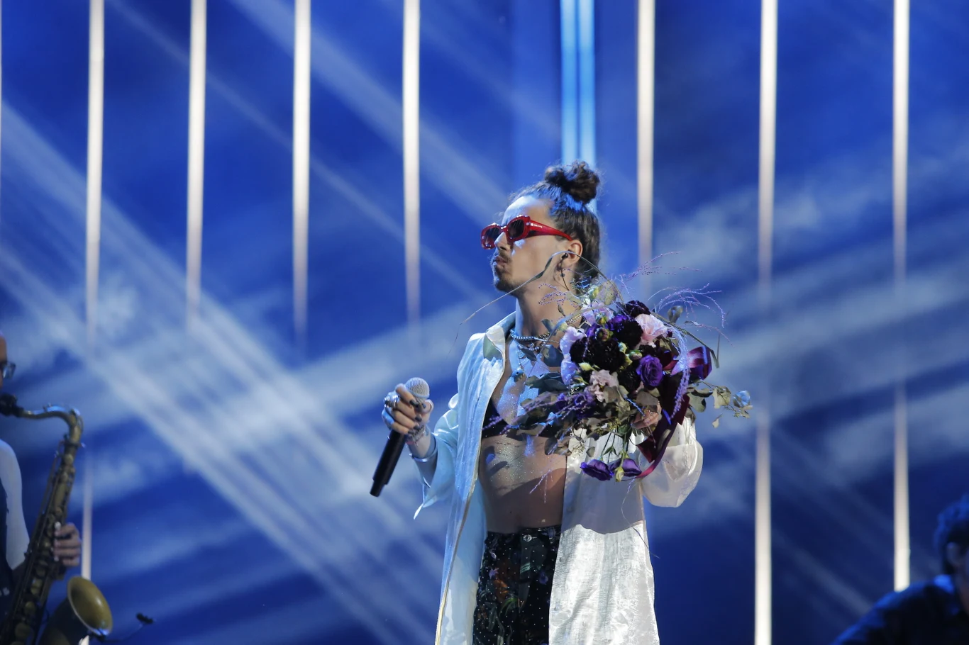 Michał Szpak podczas "Earth Festival. Gwiazdy dla Czystej Polski 2021" Michał Szpak podczas "Earth Festival. Gwiazdy dla Czystej Polski 2021"