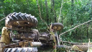 Traktor przygniótł mężczyznę