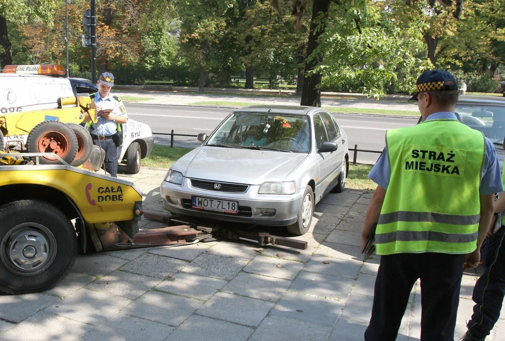 Czy można odebrać auto z parkingu depozytowego bez płacenia?