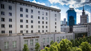 Podaż pieniądza w lipcu wzrosła o 18,5 mld zł. Nz. siedziba NBP