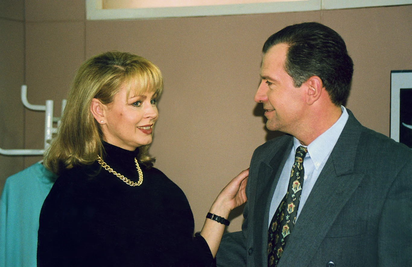 Izabela Trojanowska i Tomasz Stockinger na planie serialu "Klan"