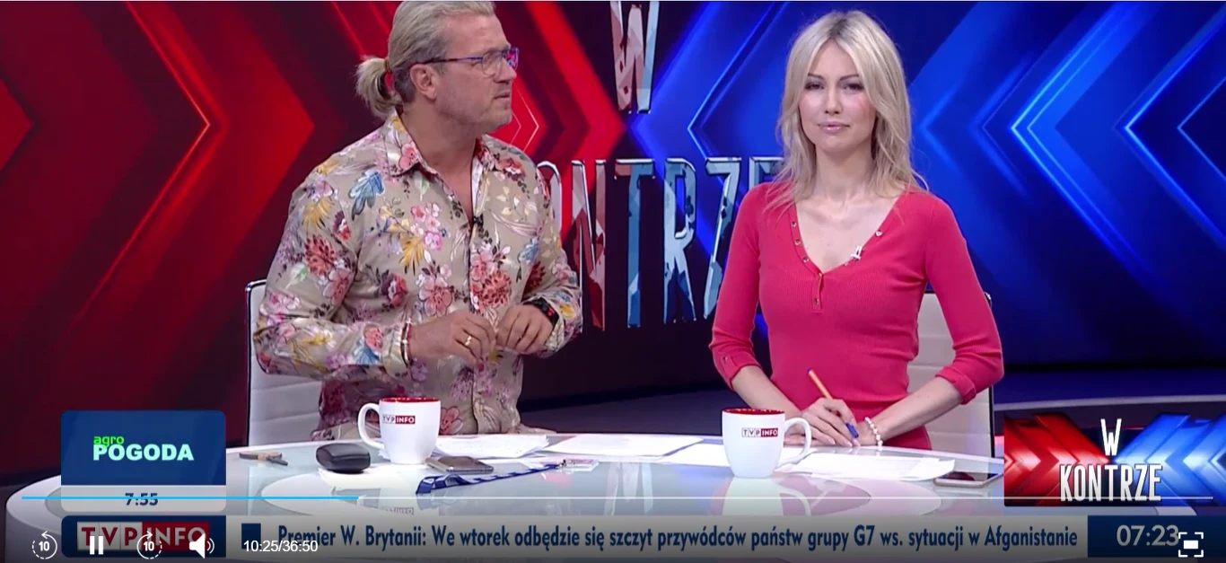 Jarosław Jakimowicz i Magdalena Ogórek w studiu TVP Info podczas nagrań programu "W kontrze" Jarosław Jakimowicz i Magdalena Ogórek w studiu TVP Info podczas nagrań programu "W kontrze"