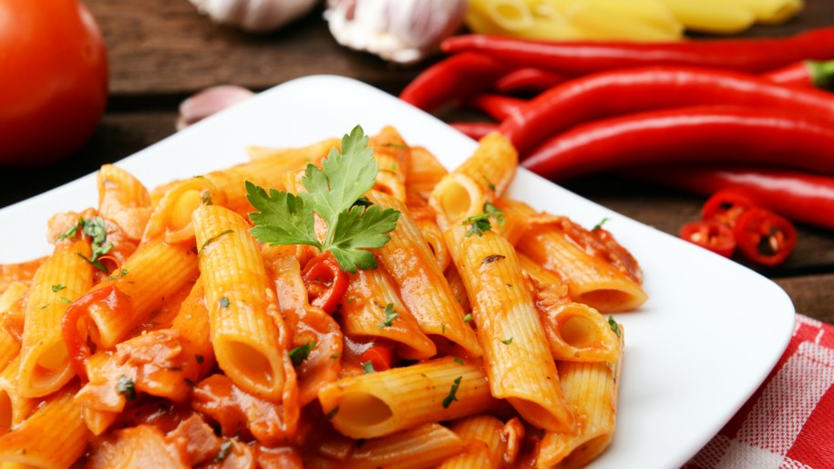spaghetti dania z makaronem