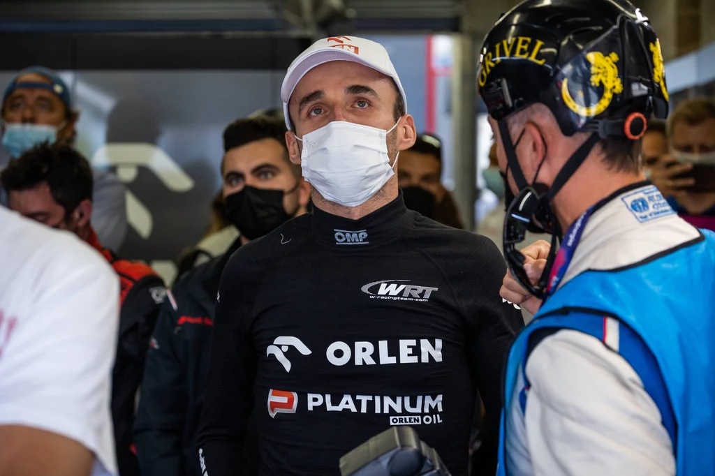 Robert Kubica podczas wyścigu 24h Le Mans Robert Kubica podczas wyścigu 24h Le Mans
