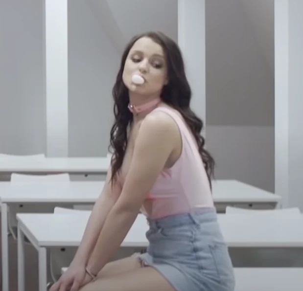 Fot: YouTube, donGURALesko - Cegła w murze Fot: YouTube, donGURALesko - Cegła w murze