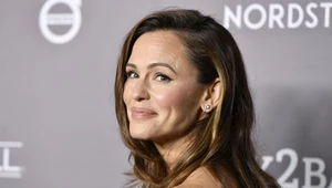 Jennifer Garner zachwyca w zwiewnej białej kreacji. W przyszłym roku kończy 50-tkę! 