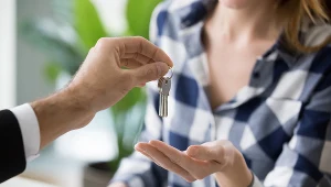 Studenci wracają na uczelnie. Przybywa najemców mieszkań