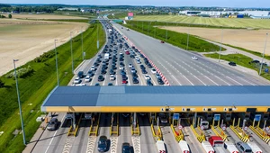 W ten weekend znów można się spodziewać olbrzymich korków na autostradowych bramkach