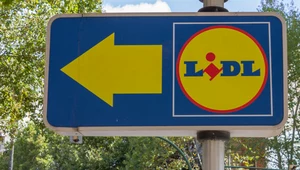 Lidl otwiera sklepy w niedziele! Będą mieć status placówek pocztowych