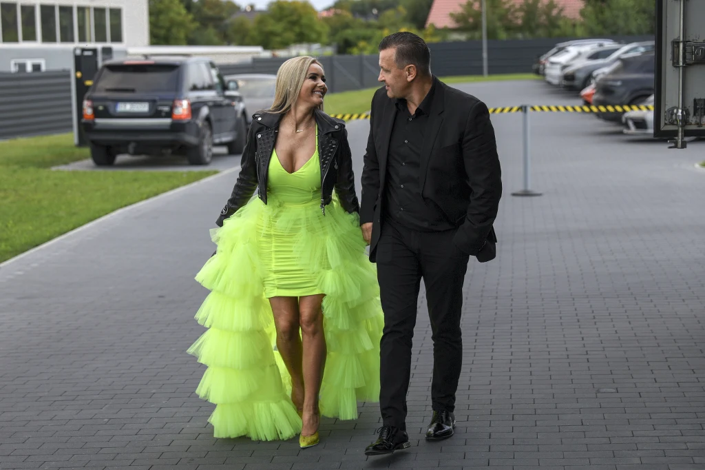 Monika Chwajoł na premierze nowego modelu Porsche