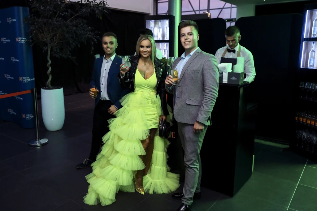 Monika Chwajoł na premierze nowego modelu Porsche