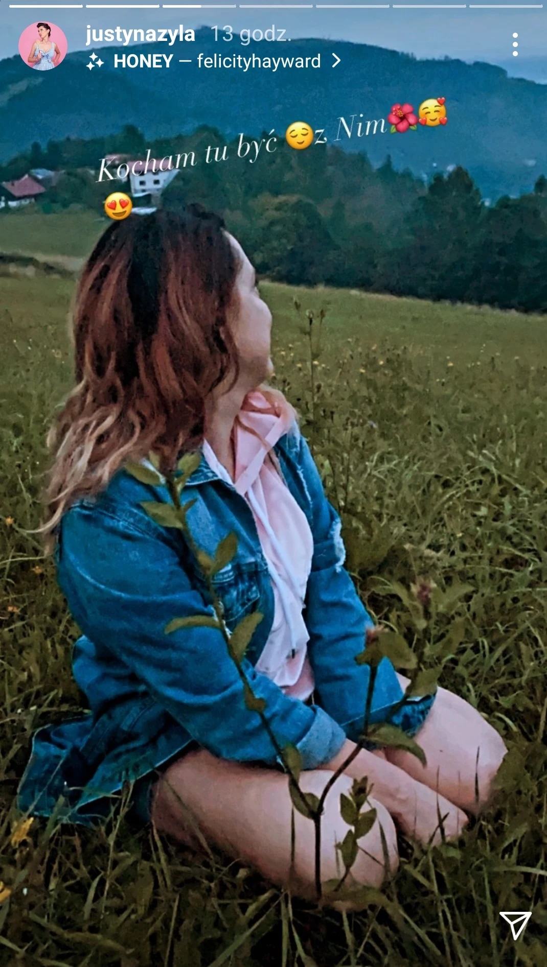 https://www.instagram.com/justynazyla https://www.instagram.com/justynazyla