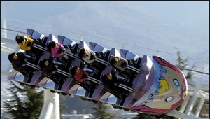 Rollercoaster Do-Dodonpa zamknięty. Dosłownie łamał ludziom kości...