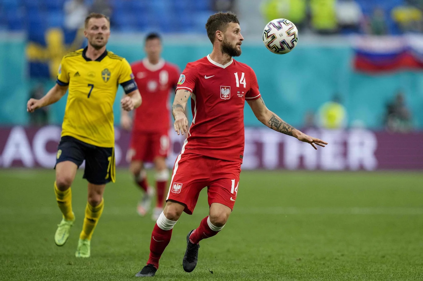 Mateusz Klich po raz drugi, z powodu koronawirusa, nie pomoże reprezentacji Polski