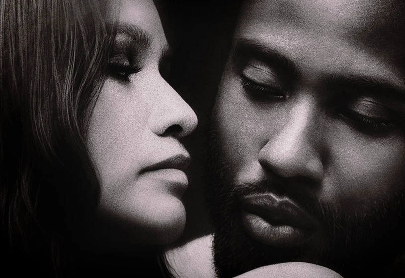 Podczas izolacji Zendaya zwróciła się o pomoc do swojego przyjaciela i twórcy kultowego serialu "Euforia", Sama Levinsona. Nie mogąc kontynuować zdjęć do kolejnego sezonu serii, duet obmyślił koncepcję filmu, który można już oglądać na Netfliksie. Mowa o melodramacie "Malcolm i Marie", który powstał w zaledwie dwa tygodnie.

W głównej roli Zendaya wystąpiła u boku 36-letniego Johna Davida Washingtona. Niektórych z widzów oburzył fakt, że między aktorami grającymi kochanków było aż dwanaście lat różnicy. Zendaya nie przejęła się jednak tymi uwagami, a ludziom, którzy twierdzili, że jest za młoda dla swojego ekranowego partnera, odpowiedziała: "Jestem już dorosła!".