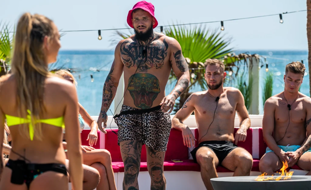 "Love Island. Wyspa Miłości" "Love Island. Wyspa Miłości"