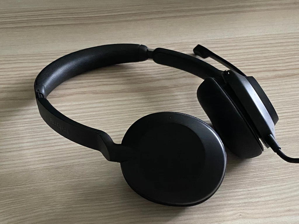 Jabra Evolve2 40