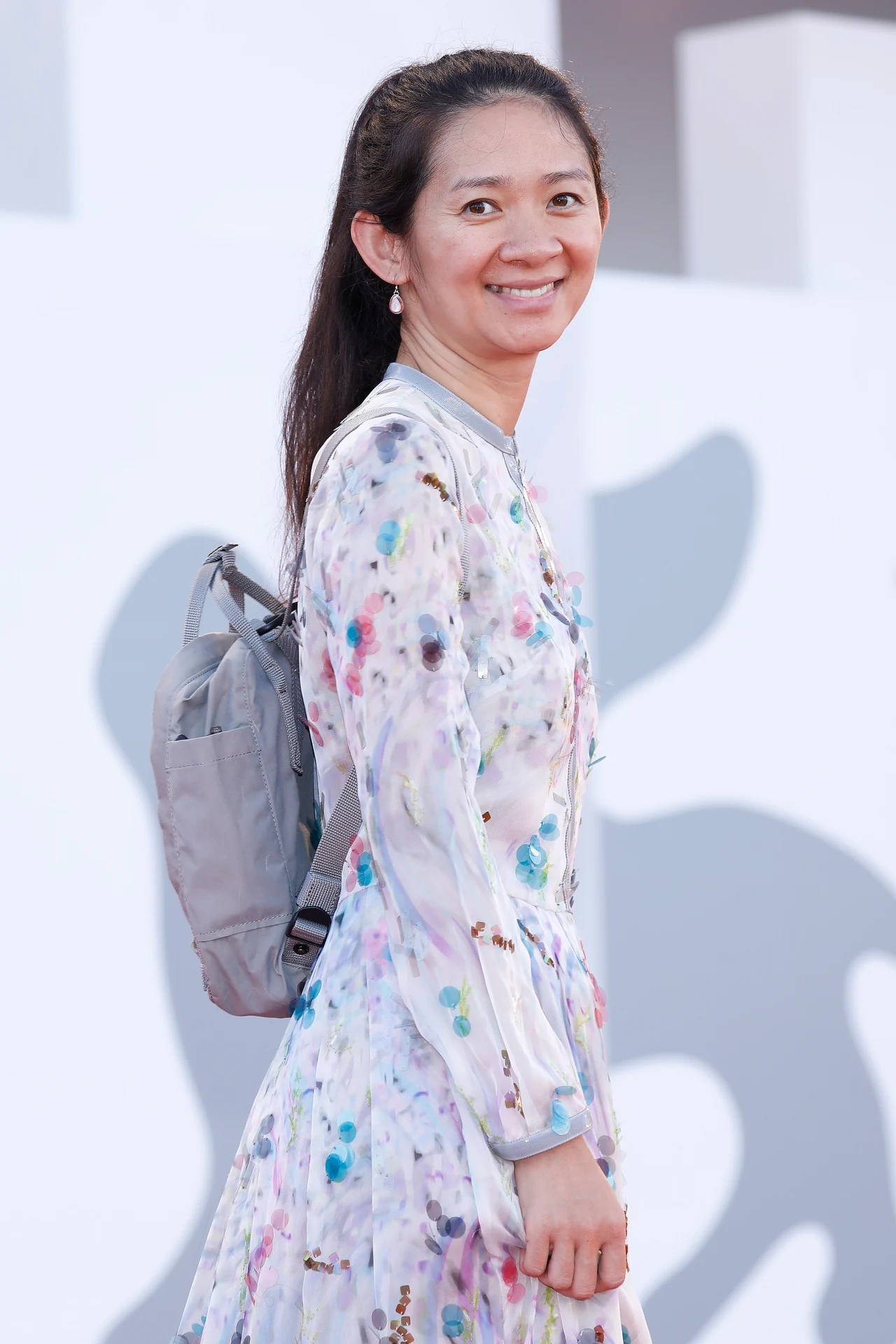 W jury zasiądzie również Chloe Zhao, chińska reżyserka i scenarzystka, laureatka Oscara z tego roku za "Nomadland", który uhonorowano Złotym Lwem podczas poprzedniej edycji festiwalu.